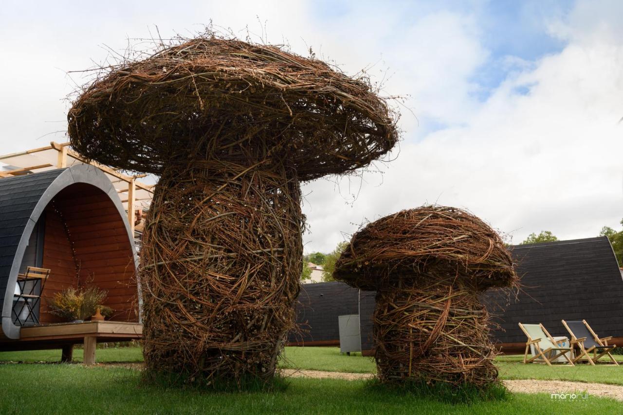 Hotel Glamping Hills Santa Comba de Rossas Exteriér fotografie