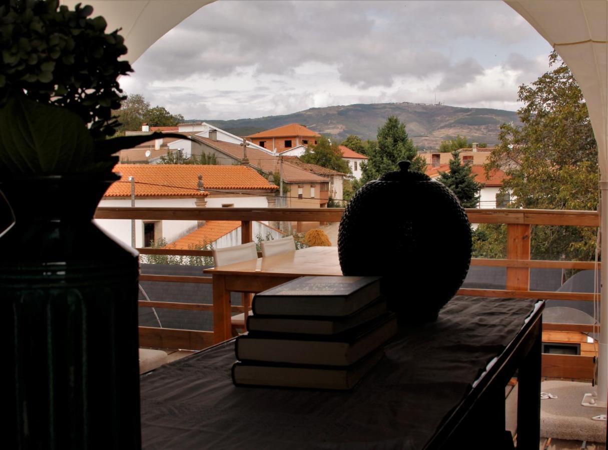 Hotel Glamping Hills Santa Comba de Rossas Exteriér fotografie