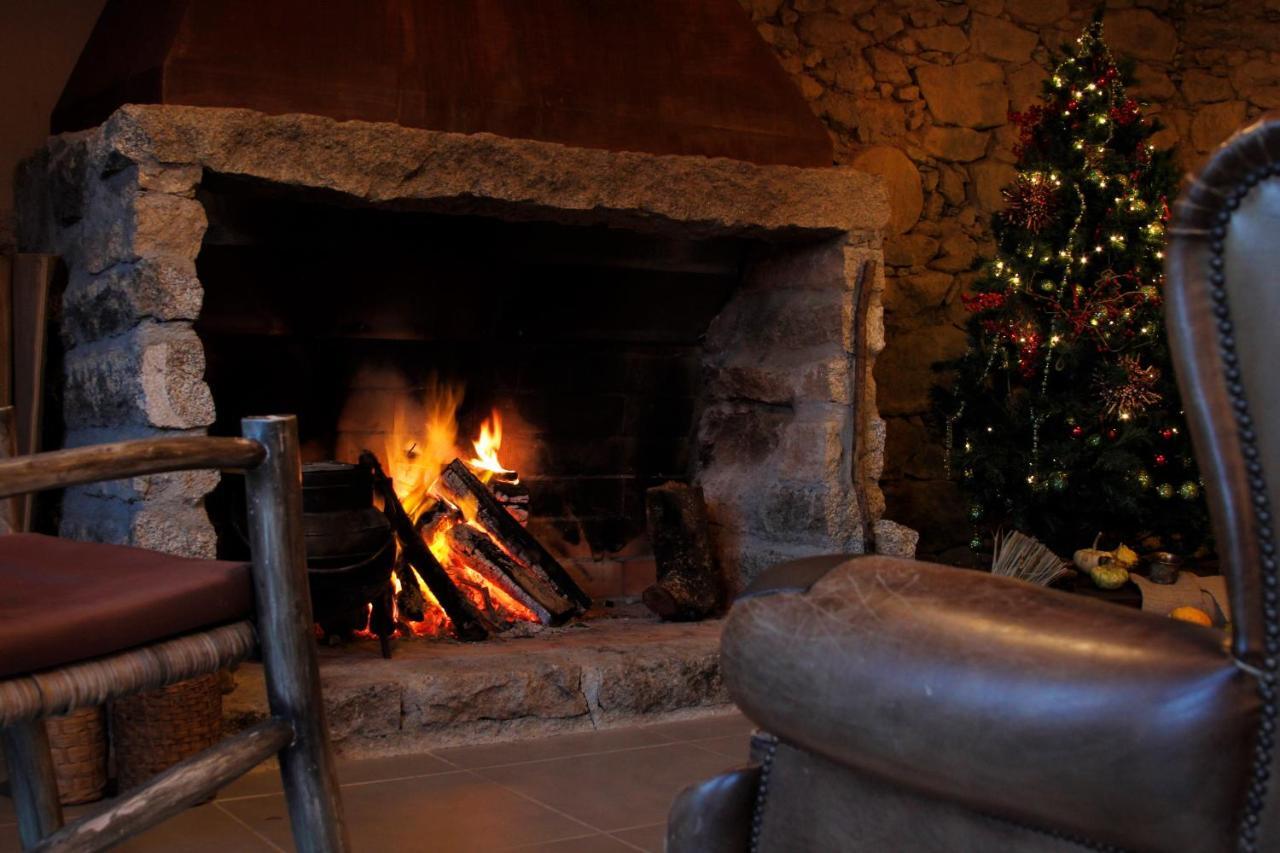Hotel Glamping Hills Santa Comba de Rossas Exteriér fotografie